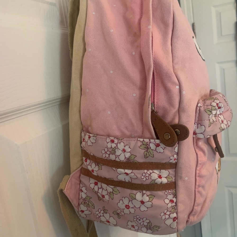 Sanrio Pink Gudetama Backpack with Floral Design - Picture 6 of 8